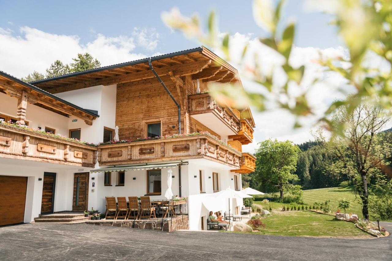 Edenhauserhof Neu Gotzens Buitenkant foto